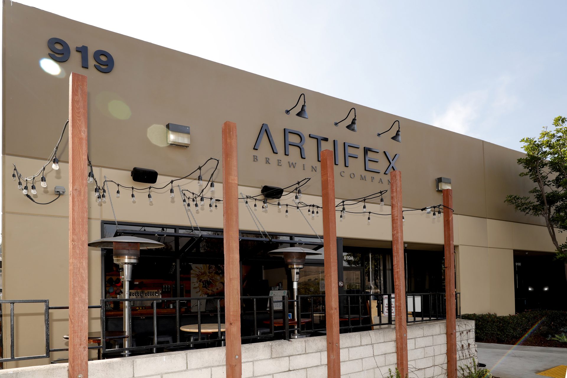 Sonance outdoor landscape speaker integrated by pool area